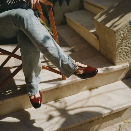 Marlene czółenka, bordowy połysk | Balagan Studio