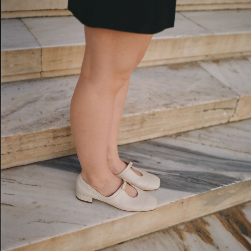 Circa Heels, cream | Balagan Studio