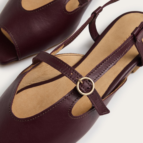 Athena Sandals, burgundy | Balagan Studio