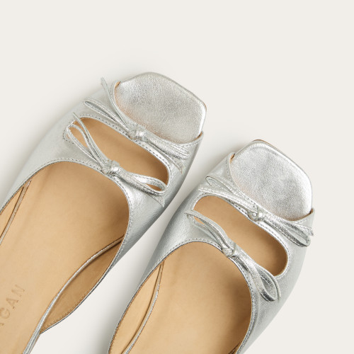 Trudy Slides, silver | Balagan Studio