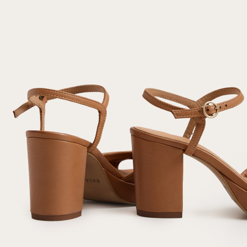 Bianca Sandals, caramel | Balagan Studio