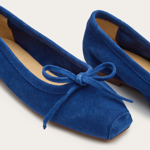 Prima Ballerina, cornflower velvet | Balagan Studio