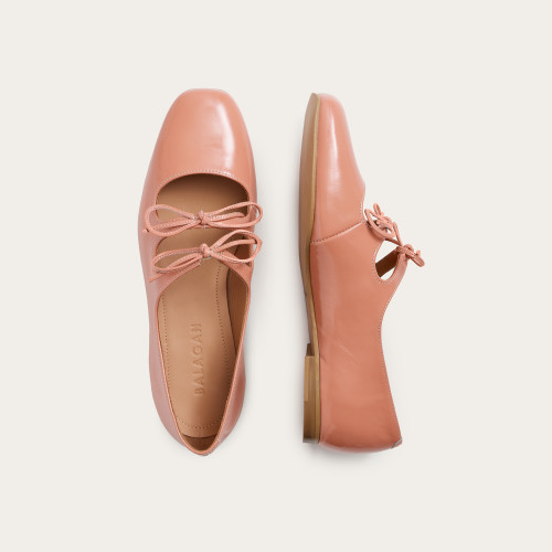Shirley Ballerina, apricot gloss | Balagan Studio