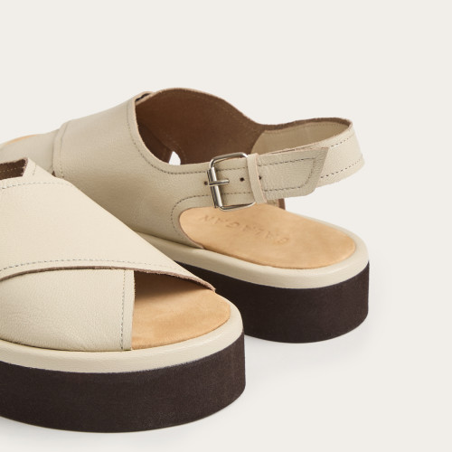 Sheikh Sandals, cream | Balagan Studio