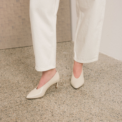 Schpitz Heels, cream | Balagan Studio