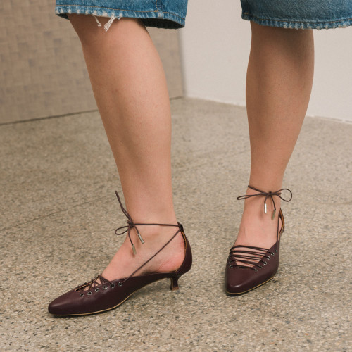 Linda Kitten Heel, burgundy | Balagan Studio