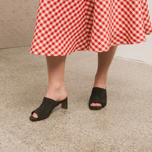 Ginaa slides, dark chocolate velvet | Balagan Studio