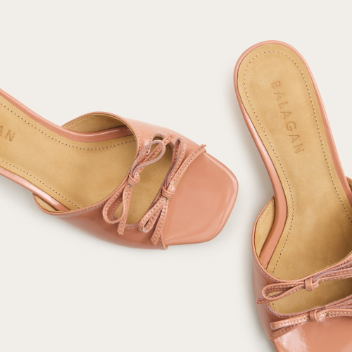 Harper Slides, apricot gloss | Balagan Studio