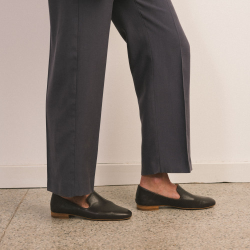 Saba Flats, deep brown | Balagan Studio