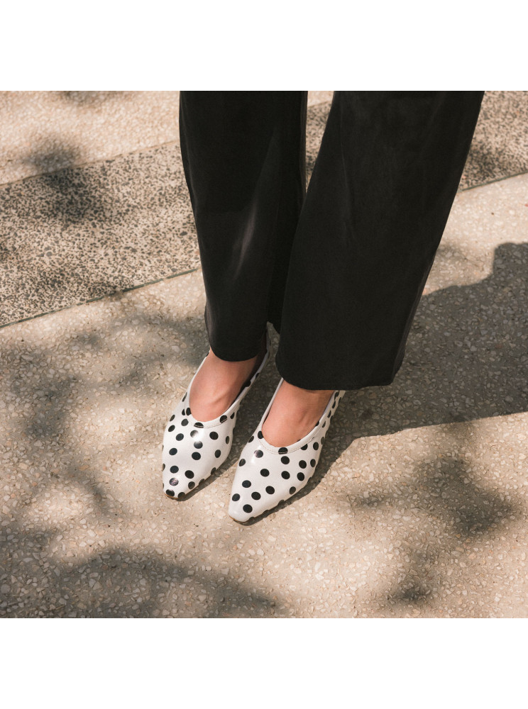 Basel Pumps, black & white dots | Balagan Studio