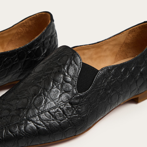 Andree Flats, black alligator pattern | Balagan Studio