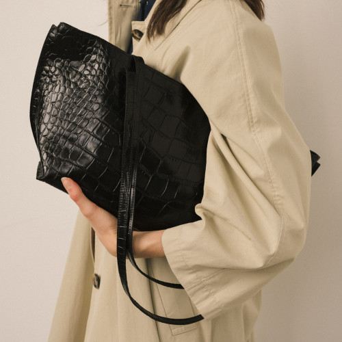 Ishti Bag L, black croco | Balagan Studio