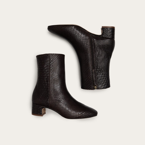 Stav Boots, brown croco | Balagan Studio