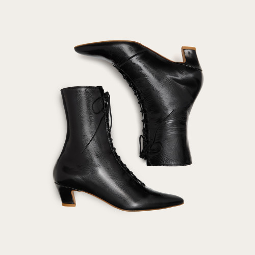 Florence Boots, glossy black