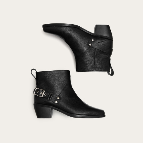 Kelly Boots, black | Balagan Studio