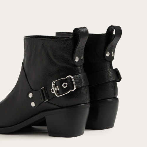 Kelly Boots, black | Balagan Studio