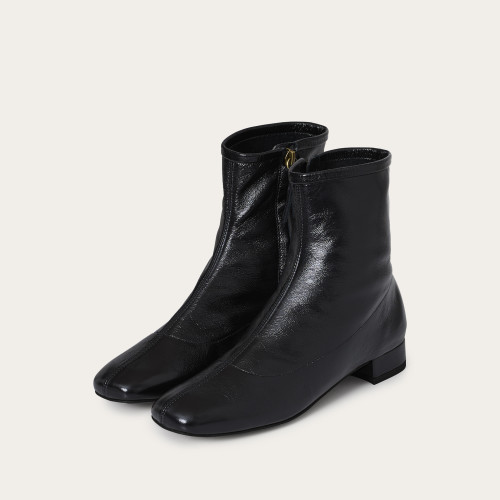 Gia Boots, glossy black | Balagan Studio