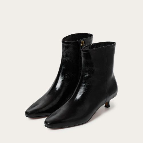 Vivian Boots, glossy black