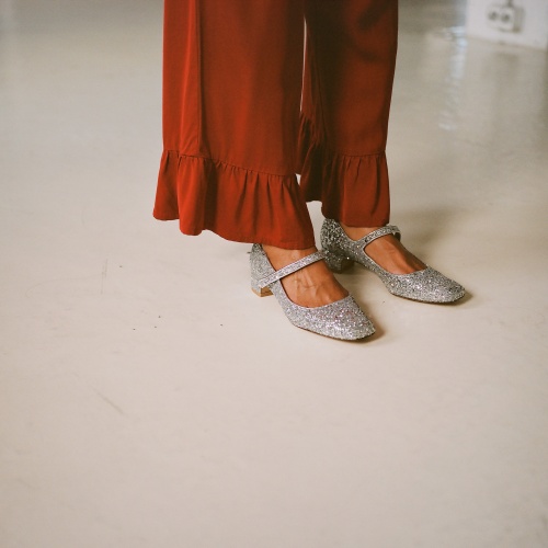 Dora Low Heels, silver glitter | Balagan Studio