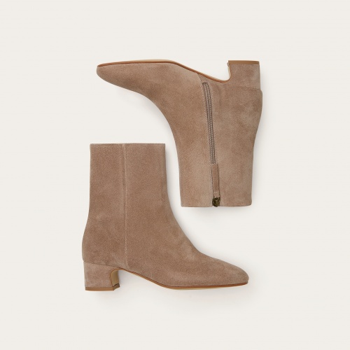 Stav Boots, grey suede | Balagan Studio