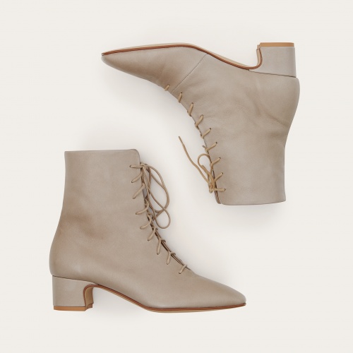 Victoria Boots, ivory | Balagan Studio