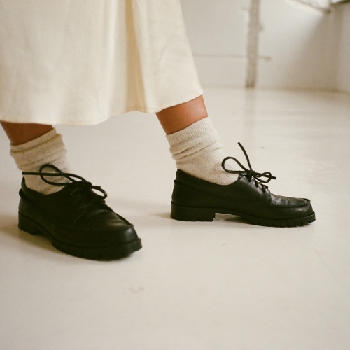 Tefer Flats, black rustic | Balagan Studio
