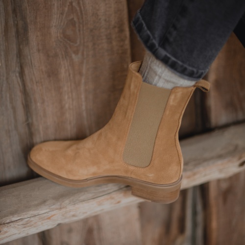 Arava Chelsea Boots, sand velvet | Balagan Studio
