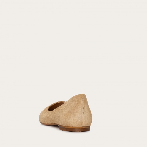 Mishor Ballerina, vanilla suede | Balagan Studio