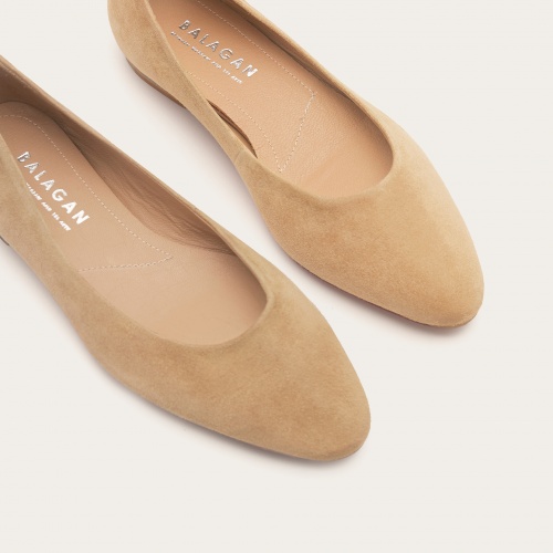 Mishor Ballerina, vanilla suede | Balagan Studio