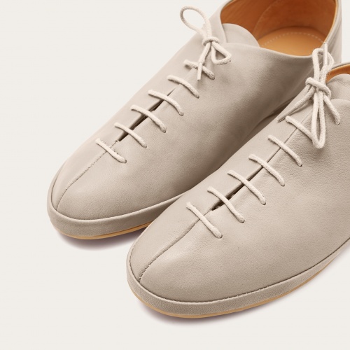 Ali Flats, ivory | Balagan Studio