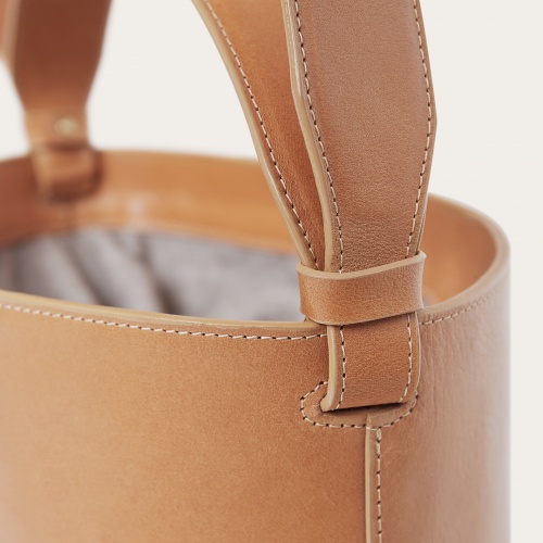 Champagne Bucket Bag M, natural OUTLET | Balagan Studio