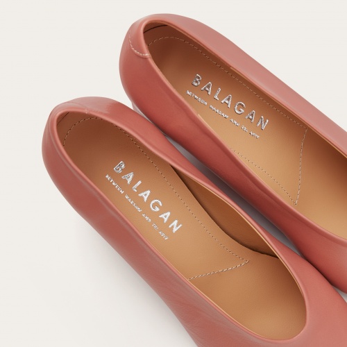 Leilot Heels, coral OUTLET | Balagan Studio