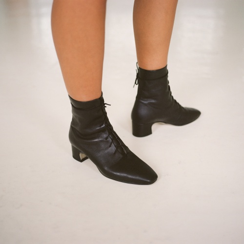 Victoria Boots, black OUTLET | Balagan Studio